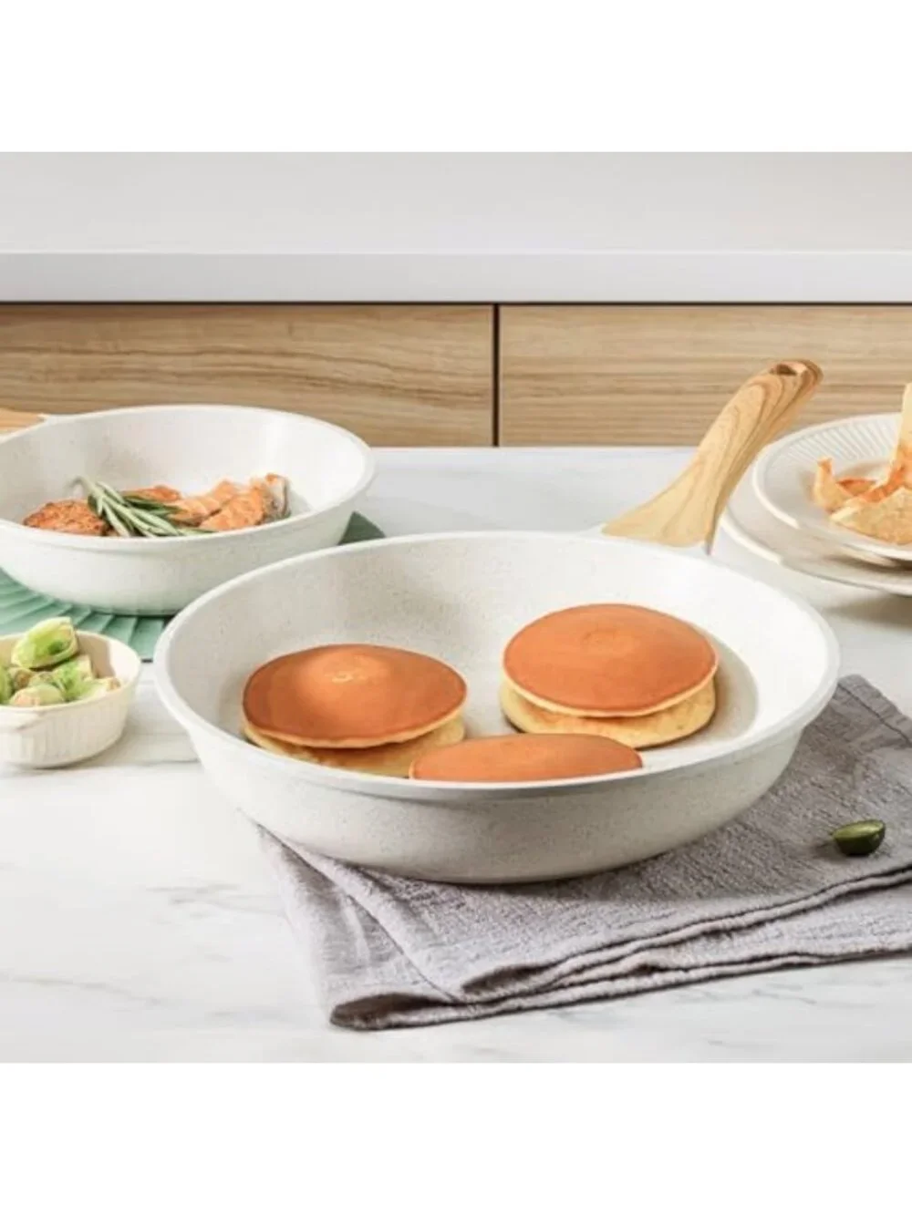 11-Inch Nonstick Ceramic Frying Pan - Healthy Induction-Compatible Omelet